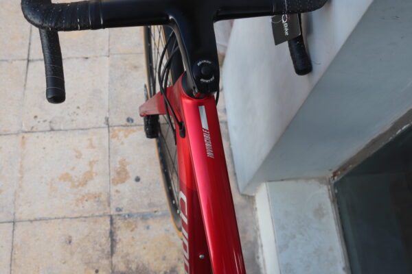 Carbon road bike in doha Qatar