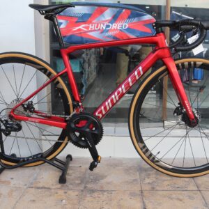 Carbon road bike in doha Qatar